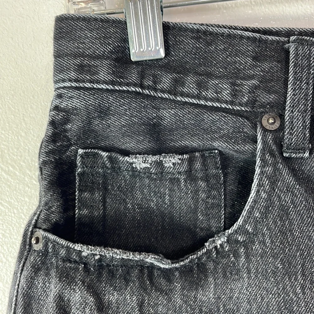 Uniqlo Jeans Shorts Women's Size 28 Washed Black Cut Off Frayed‎ Hem